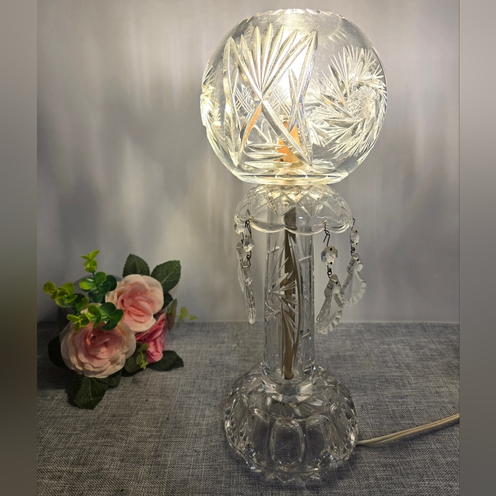 Vintage Lead Crystal Pinwheel  Electric Table‎ Lamp 15" Tall